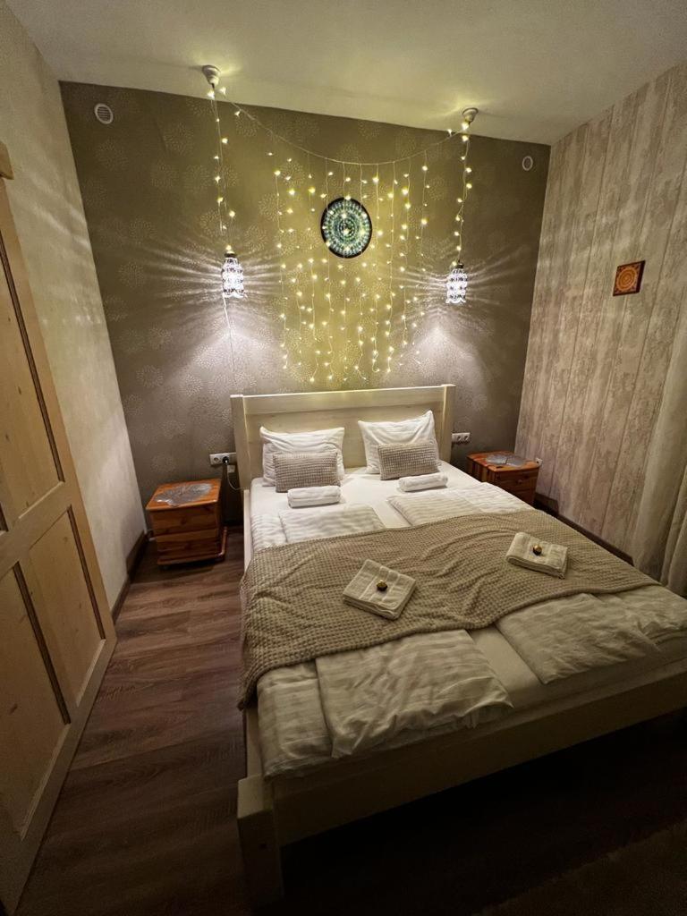 Apartamento Safit-Mandala Mosonmagyaróvár Exterior foto